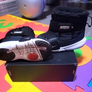 Nike Black Winter Boots